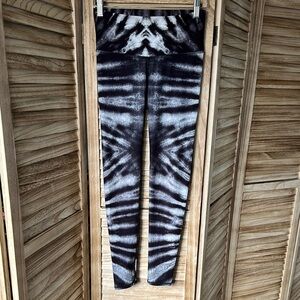 Niyama Sol Barefoot Leggings
